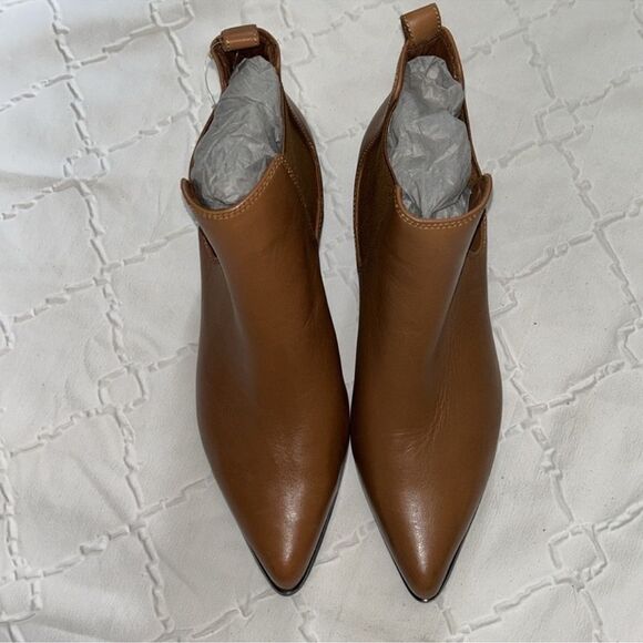 Blondo Waterproof Tan Ankle Pointed Toe Leather
Boots(Size 8.5M) - Picture 13 of 13